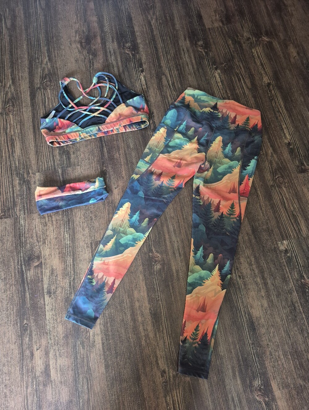 Constantly Varied Gear Mountain Forest Orange Green Bra Leggings Set Medium XL - Picture 2 of 6